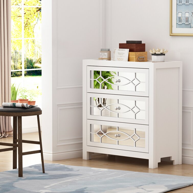 Elkton 3 drawer store accent chest